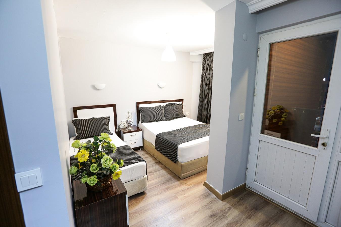 Papillonada Hotel 艾登 外观 照片